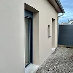 Apartment New Confort Clim Jardin Parking Netflix